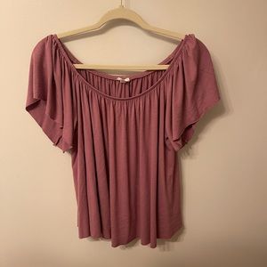 4 for $10 sale 🐝 Flutter sleeve mauvy top